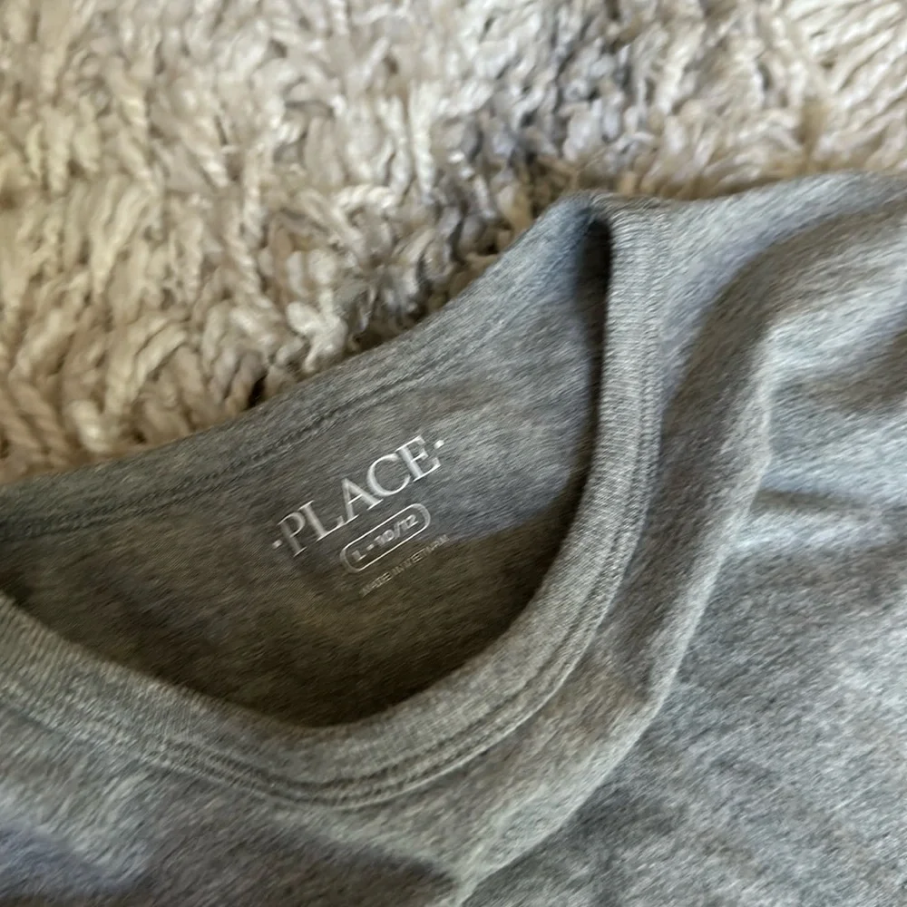 The Children’s Place Basic Gray Long Sleeve Shirt
